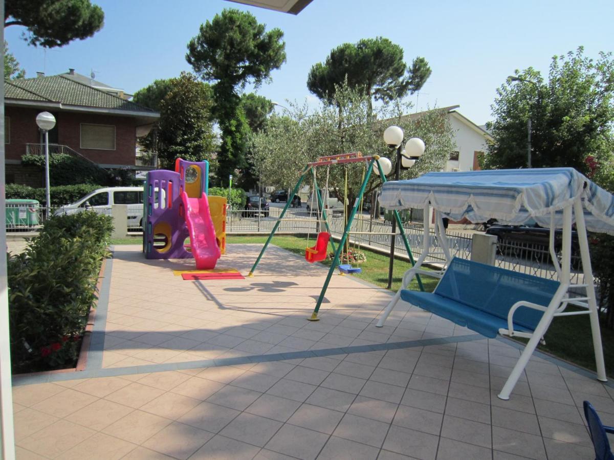 קרביה Residence Quadrifoglio מראה חיצוני תמונה